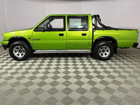 1995-Isuzu-KB-280-DT-LE-Double-Cab_16