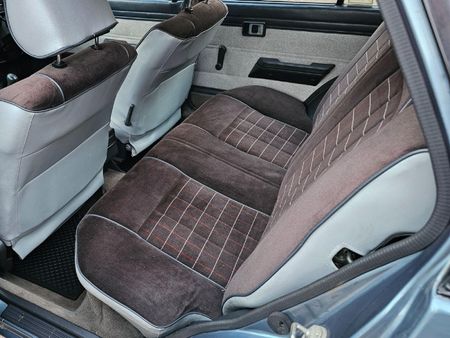 1985-Toyota-Corolla-16-GLS_8