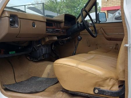 1980-Toyota-Hilux-1800_11