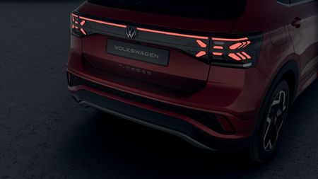 2025-Volkswagen-T-Cross-10-TSI-R-Line-Auto_4
