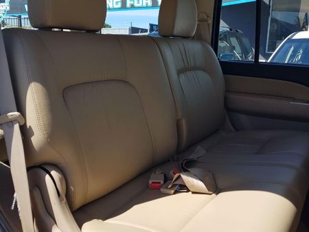 2011-Ford-Everest-30-TDCi-XLT_23