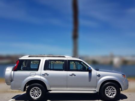 2011-Ford-Everest-30-TDCi-XLT_8