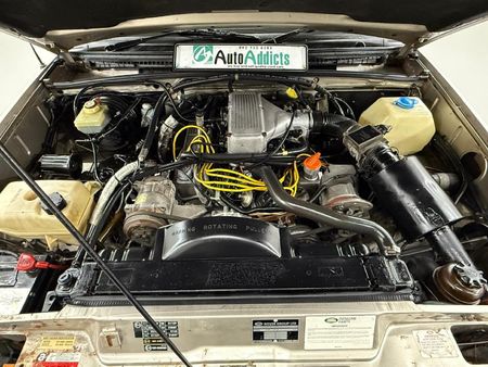1992-Land-Rover-Discovery-V8i_10