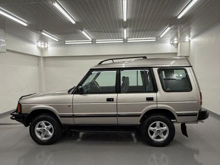 1992-Land-Rover-Discovery-V8i_4