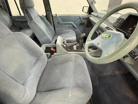 1992-Land-Rover-Discovery-V8i_6