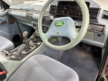 1992-Land-Rover-Discovery-V8i_7