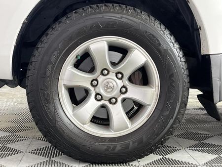2006-Toyota-Land-Cruiser-Prado-40-V6-VX-Auto_4