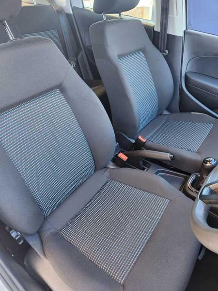 2023-Volkswagen-Polo-Vivo-14-Comfortline-5-dr_11