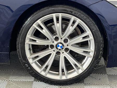 2016-BMW-3-Series-320i-40-Year-Edition-Auto_4