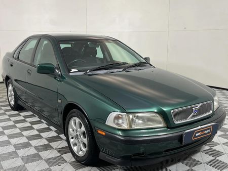 2000-Volvo-S40-20_13