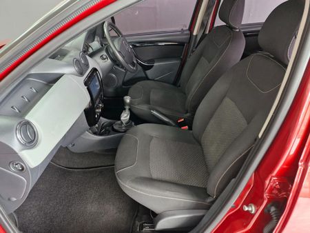 2015-Renault-Duster-15-dCi-Dynamique_11