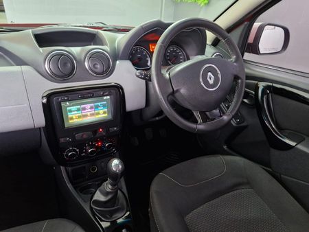 2015-Renault-Duster-15-dCi-Dynamique_16