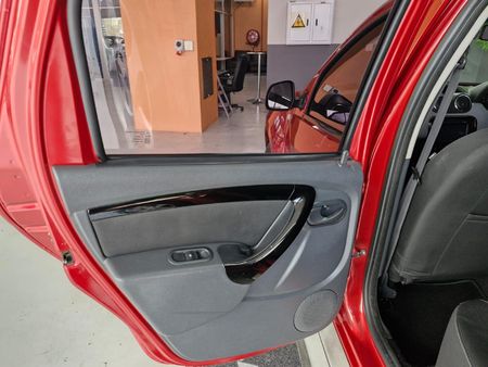 2015-Renault-Duster-15-dCi-Dynamique_8