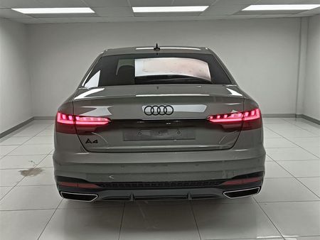 2025-Audi-A4-Black-Edition-Auto-40-TFSI_3