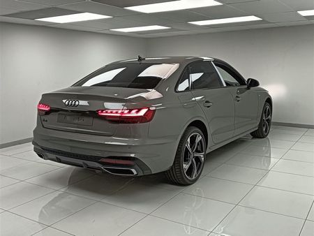 2025-Audi-A4-Black-Edition-Auto-40-TFSI_4