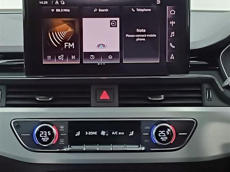2025-Audi-A4-Black-Edition-Auto-40-TFSI_7