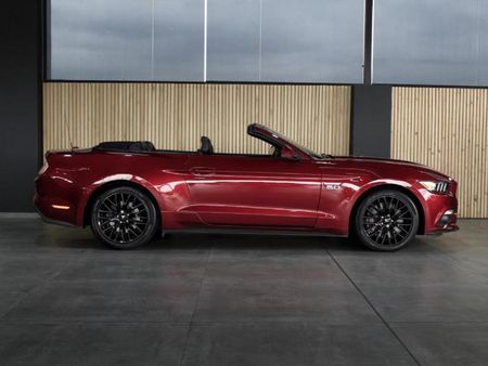 2018-Ford-Mustang-50-GT-Convertible-Auto_1