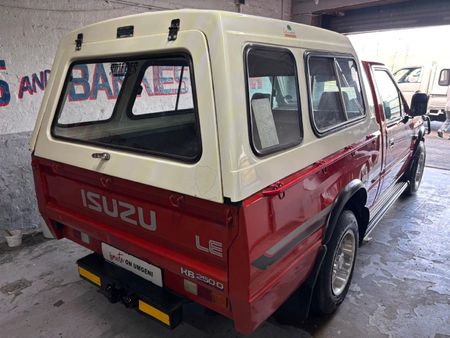 1995-Isuzu-KB-250D-LWB-LE-Single-Cab_3