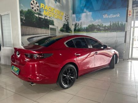 2021-Mazda-3-15-Active_2