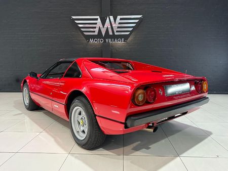 1979-Ferrari-308-GTS_3
