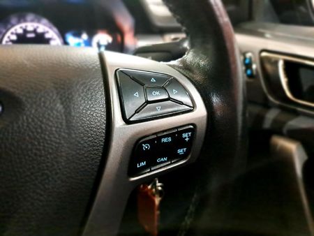 2019-Ford-Everest-32-TDCi-XLT-4x4-Auto_16