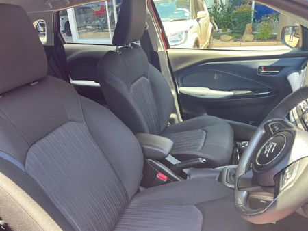 2026-Suzuki-Baleno-15-GLX_9