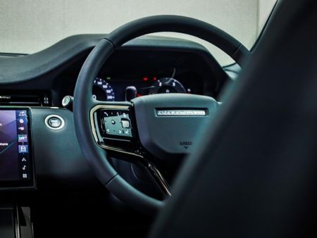 2025-Land-Rover-Range-Rover-Evoque-20D-SE-R-Dynamic-D200-147kW_16