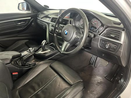 2016-BMW-3-Series-320i-40-Year-Edition-Auto_8
