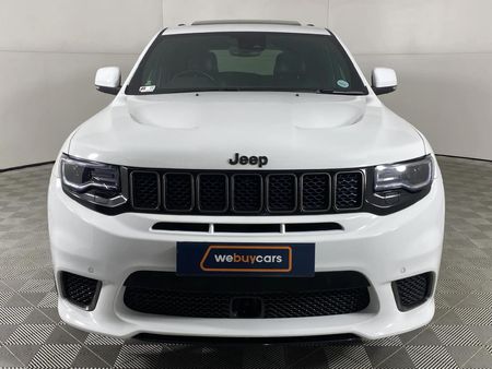 2021-Jeep-Grand-Cherokee-62-SC-Trackhawk_13
