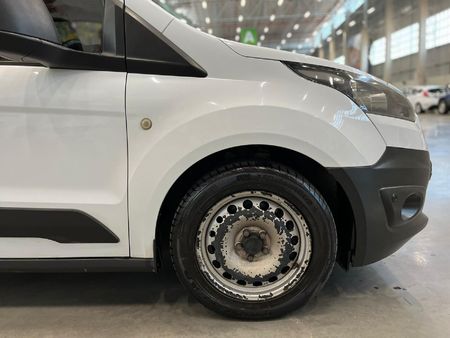 2015-Ford-Transit-Connect-16-TDCi-LWB-Panel-Van_4