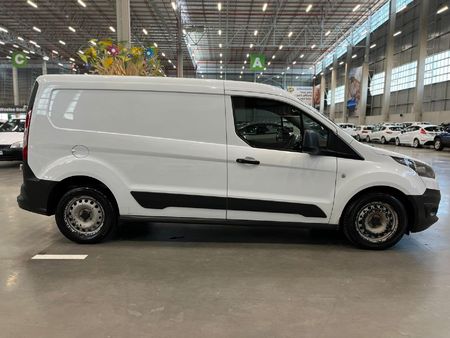 2015-Ford-Transit-Connect-16-TDCi-LWB-Panel-Van_7