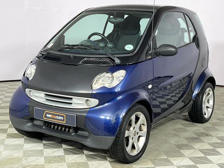 2005-Smart-ForTwo-Coupe-Pulse_0