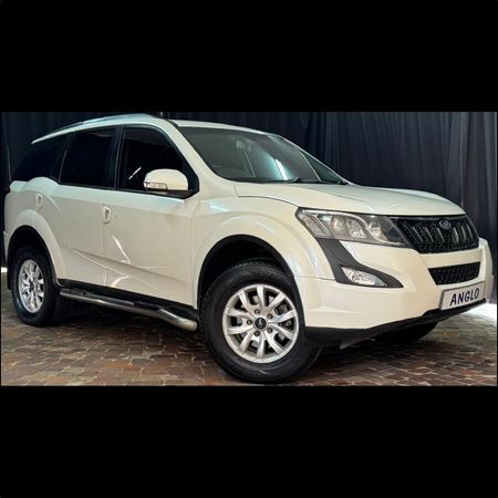 2016-Mahindra-XUV-500-22D-mHawk-7-seat-W8-AWD_0