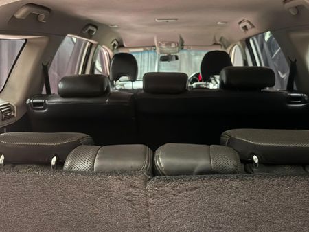 2016-Mahindra-XUV-500-22D-mHawk-7-seat-W8-AWD_2