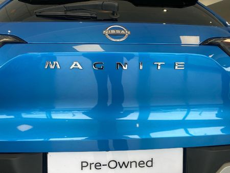 2025-Nissan-Magnite-10-Acenta_22