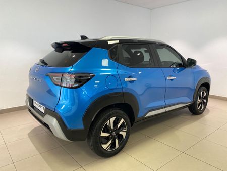 2025-Nissan-Magnite-10-Acenta_3