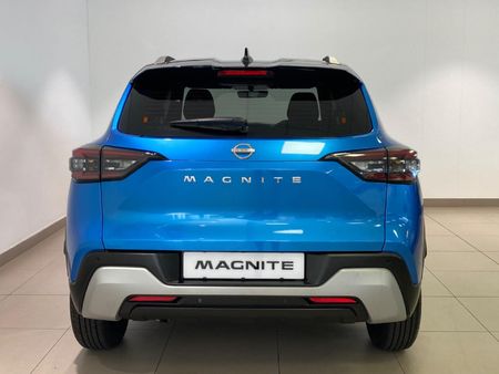 2025-Nissan-Magnite-10-Acenta_4