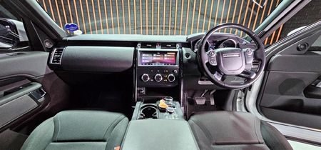 2018-Land-Rover-Discovery-30-TD6-S_21