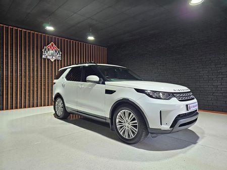2018-Land-Rover-Discovery-30-TD6-S_2