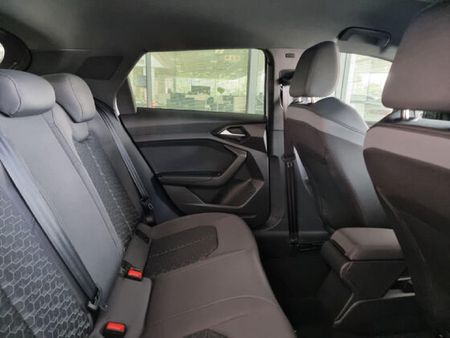 2025-Audi-A1-Sportback-30-TFSI-Black-Edition-S-Tronic_14