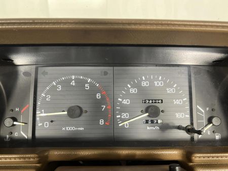 1989-Toyota-Hilux-1800-S-Single-Cab_1