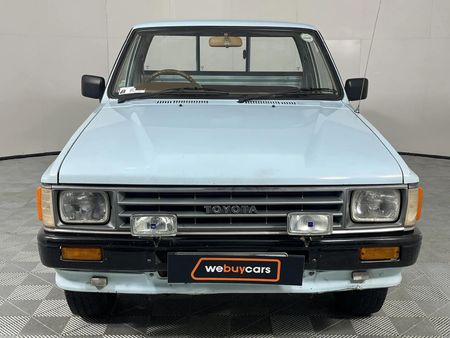 1989-Toyota-Hilux-1800-S-Single-Cab_4