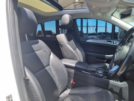 2019-Mercedes-Benz-GLE-Coupe-350d-4Matic_9