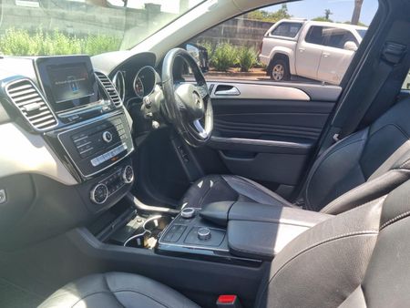2019-Mercedes-Benz-GLE-Coupe-350d-4Matic_12