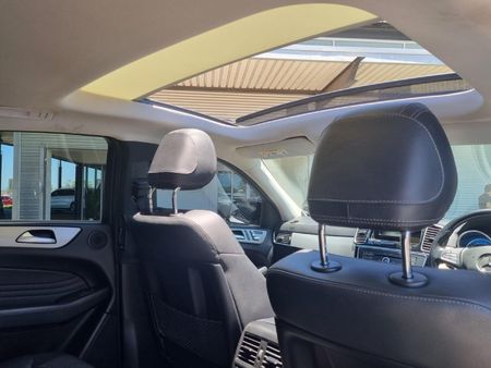 2019-Mercedes-Benz-GLE-Coupe-350d-4Matic_13