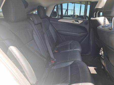 2019-Mercedes-Benz-GLE-Coupe-350d-4Matic_14