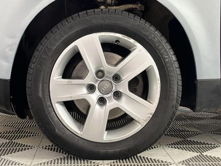 2004-Audi-A4-20-Auto_4