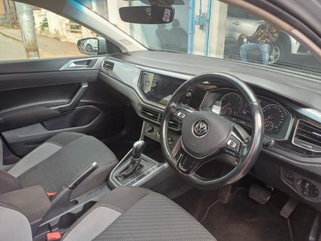 2022-Volkswagen-Polo-10-TSI-Comfortline-Auto_3
