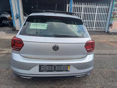2022-Volkswagen-Polo-10-TSI-Comfortline-Auto_4