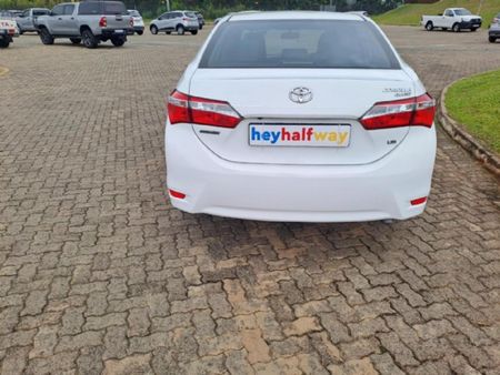 2021-Toyota-Corolla-Quest-18-Prestige-Auto_2